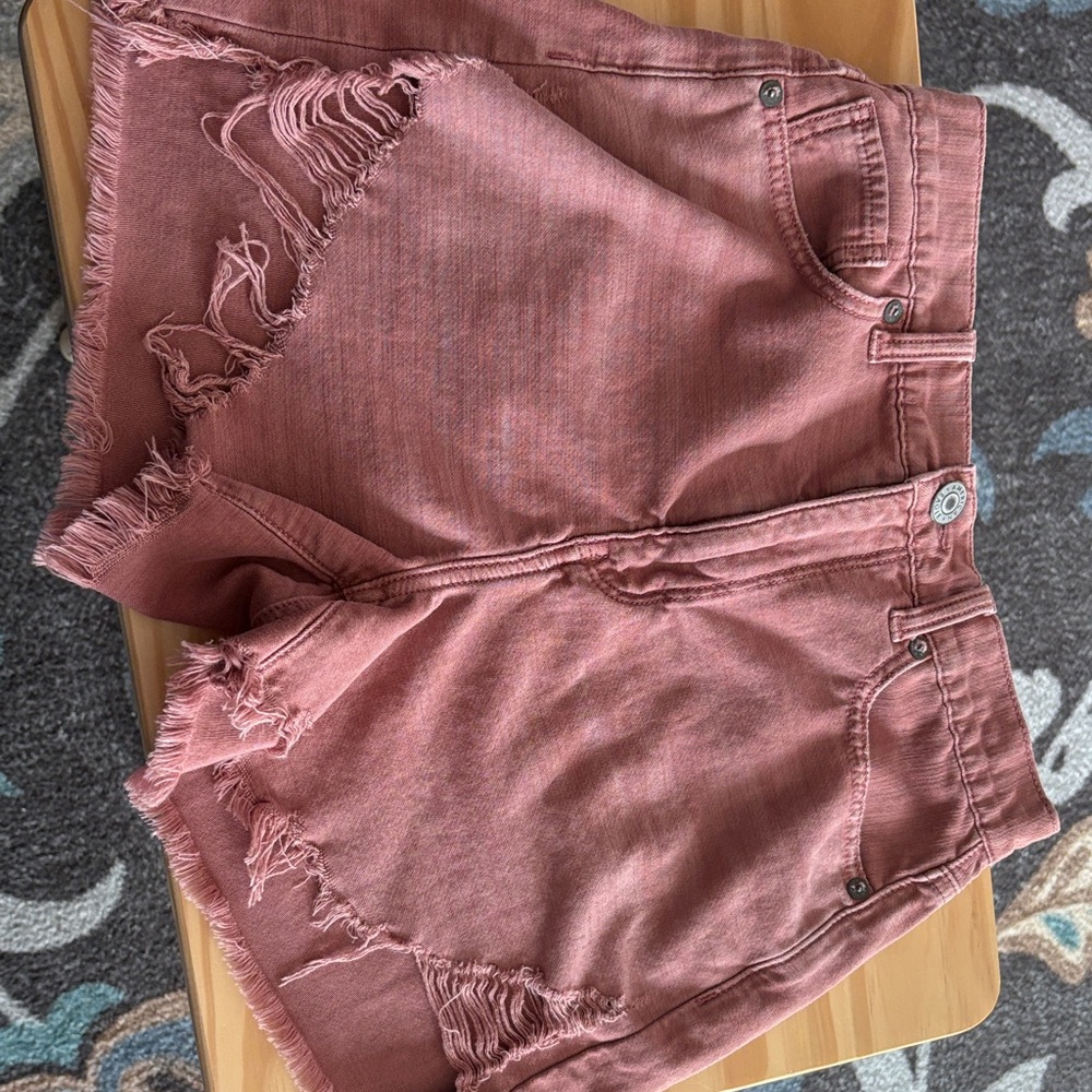 American Eagle Women’s Frayed Hem Denim Shorts - Dusty Rose
